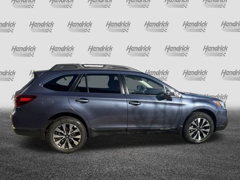Used 2017 Subaru Outback 2.5i Limited image 10