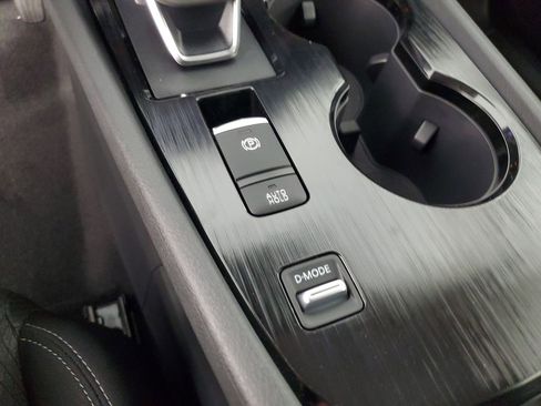New 2026 Nissan Rogue SV FWD image 17