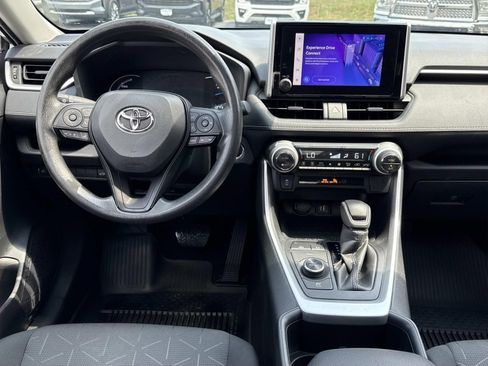 Used 2023 Toyota RAV4 XLE w/ Convenience Package AWD/4WD image 8