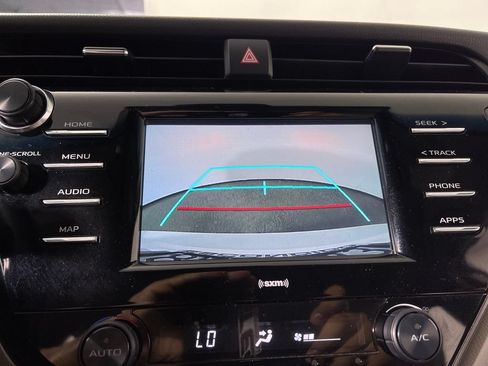 Certified 2020 Toyota Camry SE FWD image 21