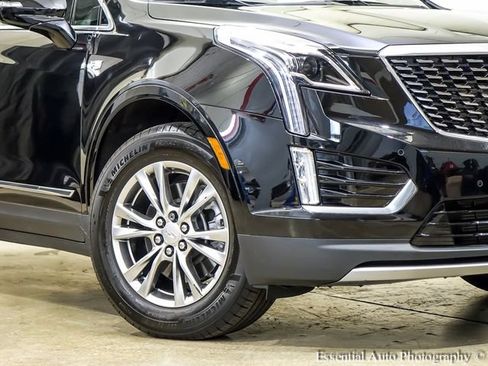 Certified 2023 Cadillac XT5 Premium Luxury AWD/4WD image 4