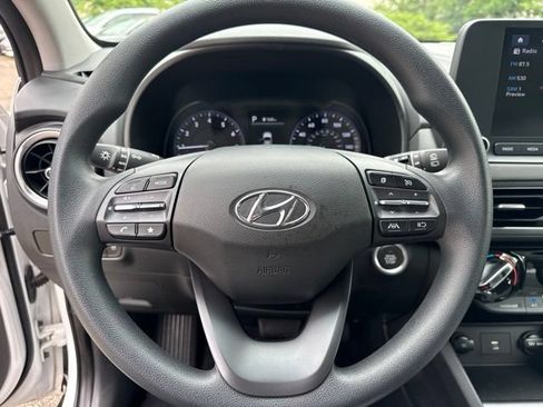 Used 2023 Hyundai Kona SEL w/ Cargo Package AWD/4WD image 10