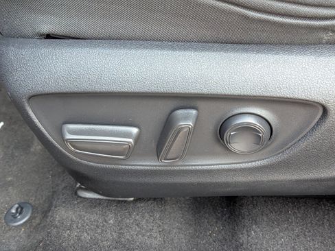 Used 2023 Toyota RAV4 XLE FWD image 16
