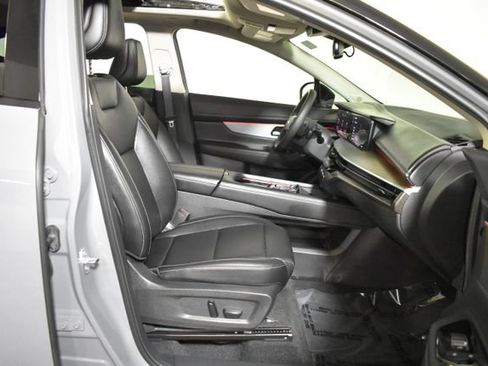 Certified 2025 Nissan Murano SL w/ Cargo Package AWD/4WD image 38