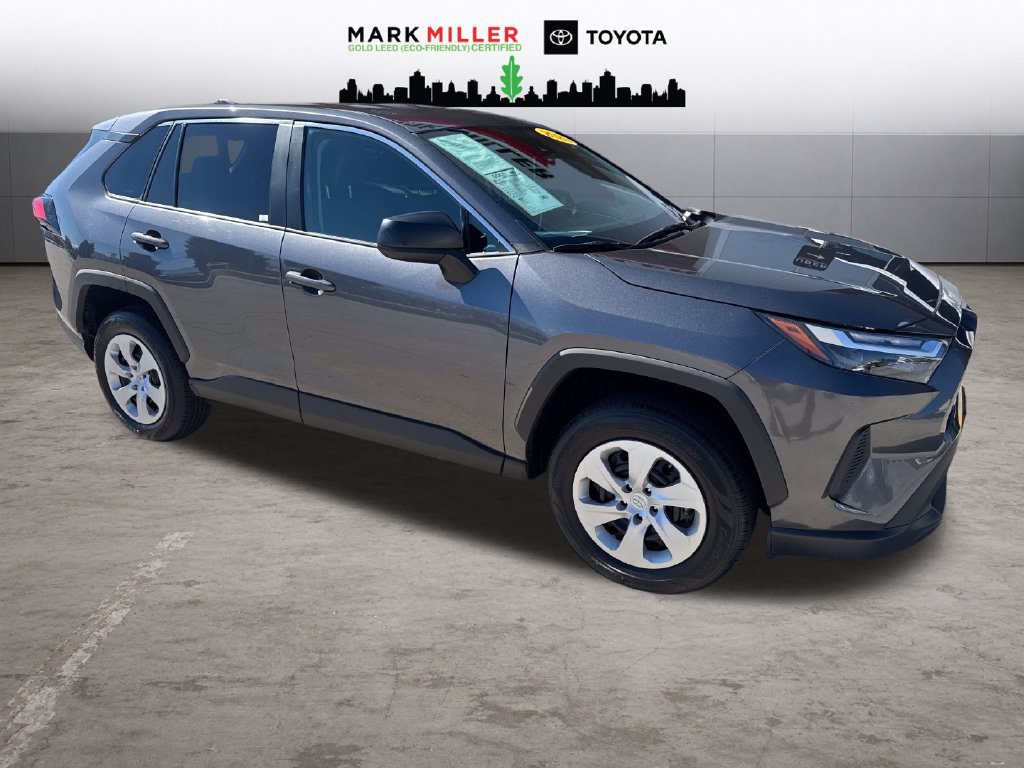 Certified 2025 Toyota RAV4 LE AWD/4WD image 7