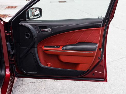 Used 2021 Dodge Charger SRT Hellcat RWD image 13