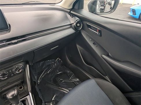 Used 2017 Toyota Yaris iA image 16