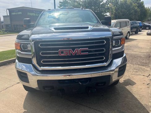 Used 2017 GMC Sierra 3500 4x4 Regular Cab image 16