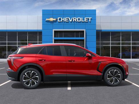 New 2025 Chevrolet Blazer EV LT image 5