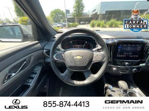 Used 2023 Chevrolet Traverse LT AWD/4WD image 15