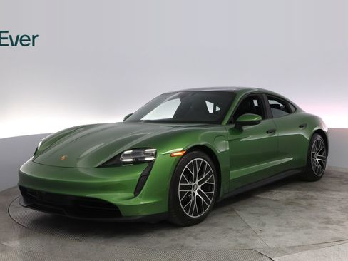 Used 2023 Porsche Taycan w/ Premium Package RWD image 2