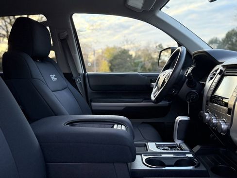 Used 2018 Toyota Tundra SR5 image 27