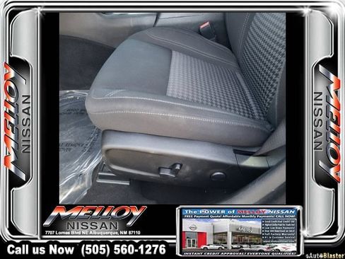 Used 2023 Dodge Charger SXT image 17