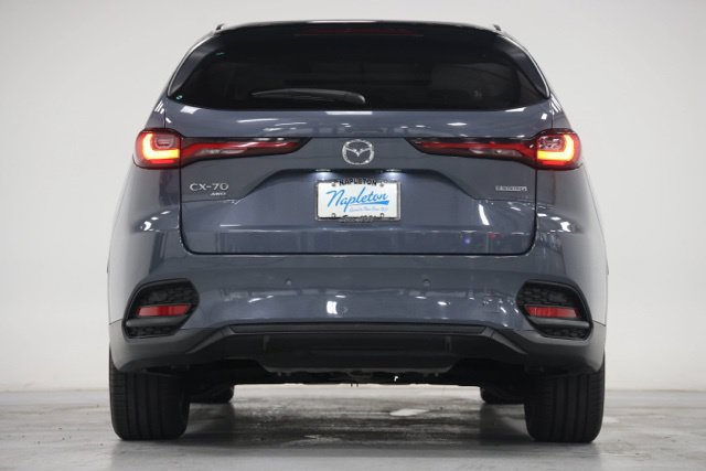 Used 2025 MAZDA CX-70 3.3 Turbo w/ Preferred Package AWD/4WD image 14
