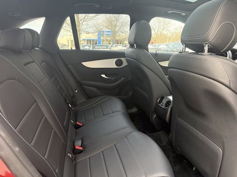 Used 2017 Mercedes-Benz GLC 300 GLC 300 image 32