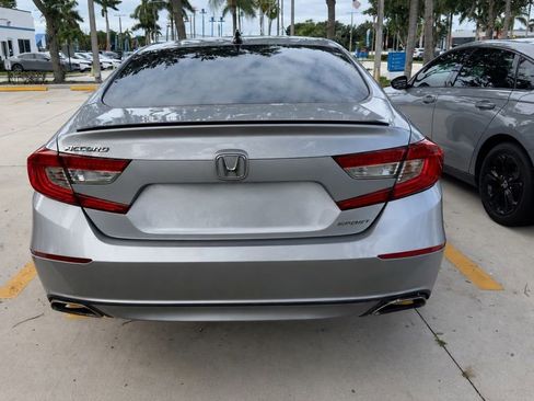 Used 2022 Honda Accord Sport image 3