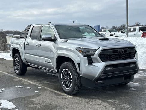 New 2025 Toyota Tacoma TRD Sport AWD/4WD image 27