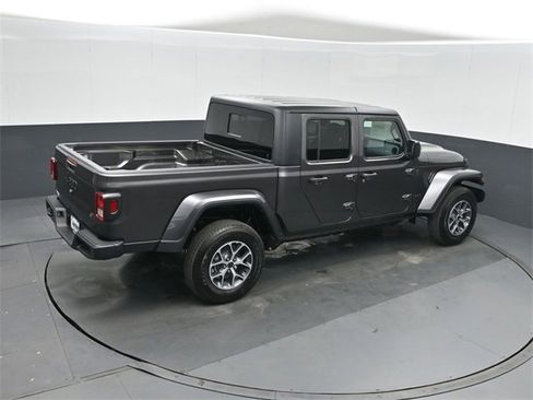 New 2025 Jeep Gladiator Sport image 30