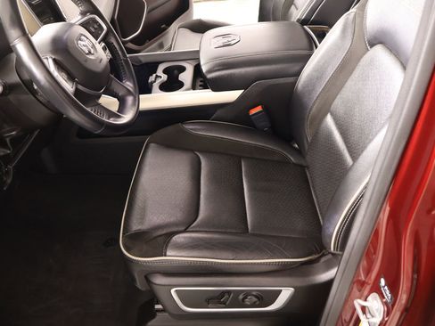 Used 2022 RAM 1500 Laramie w/ Laramie Southwest Edition image 11