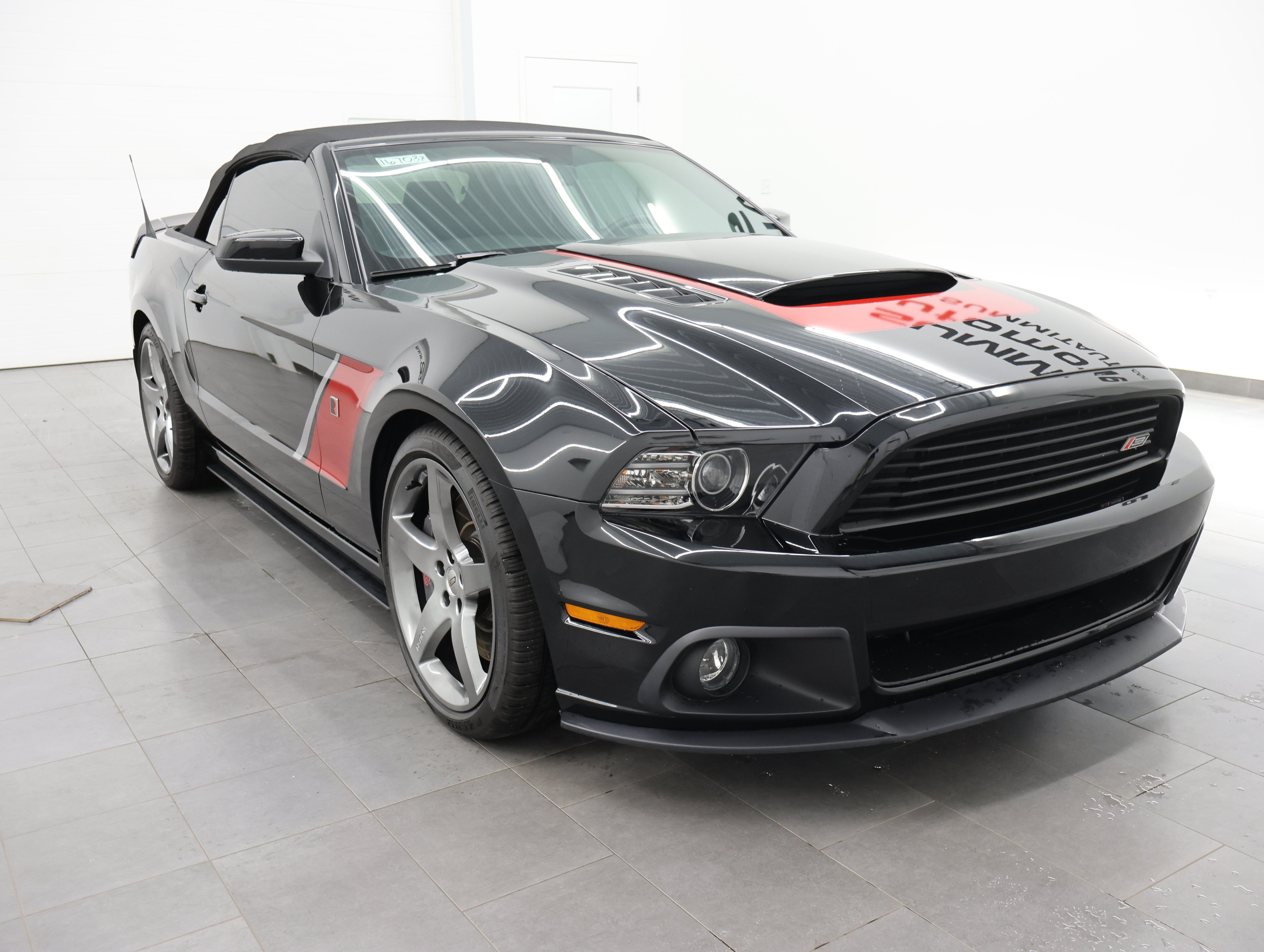 Used 2013 Ford Mustang GT Premium RWD image 60