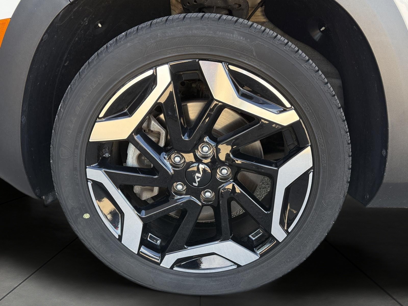 Used 2024 Kia Seltos SX AWD/4WD image 7