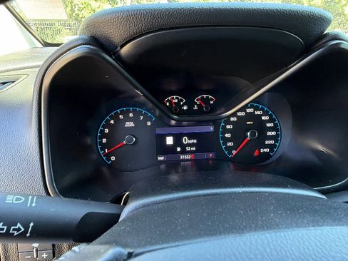 Used 2022 Chevrolet Colorado ZR2 AWD/4WD image 16