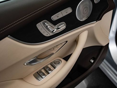 Used 2019 Mercedes-Benz E 450 4MATIC Coupe image 25