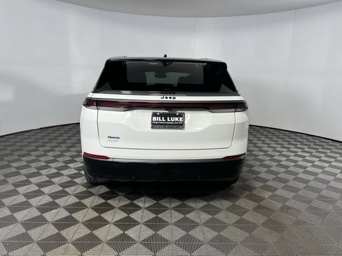 Used 2024 Jeep Wagoneer Launch Edition image 6