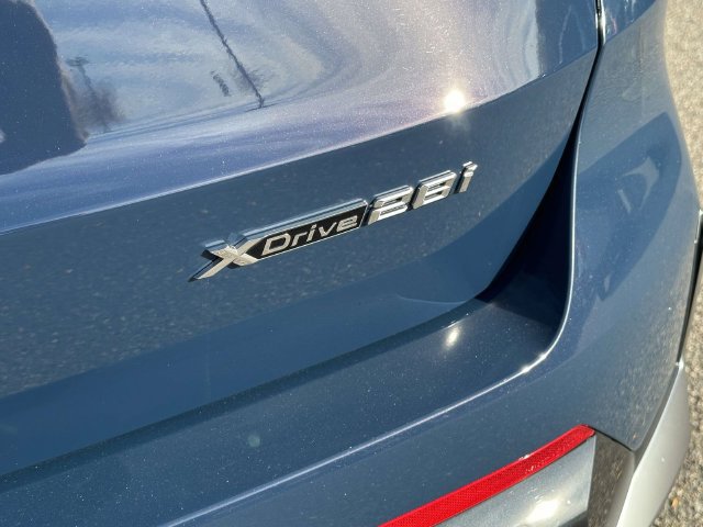 Used 2026 BMW X1 xDrive28i AWD/4WD image 16