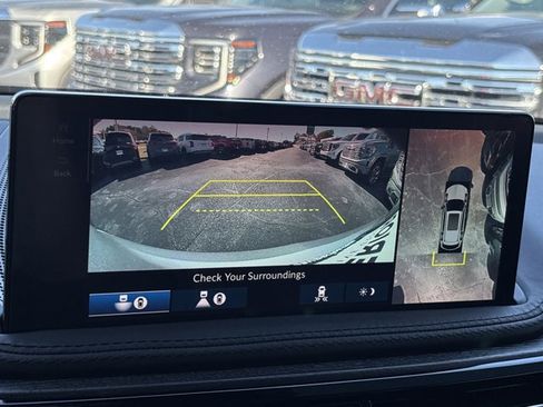 Used 2025 Acura MDX w/ Advance Package image 36