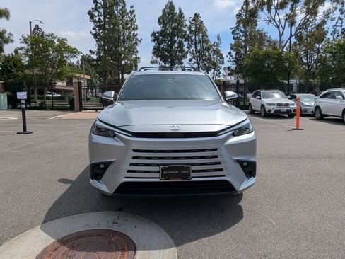 Used 2025 Lexus TX 350 FWD w/ Convenience Package image 2