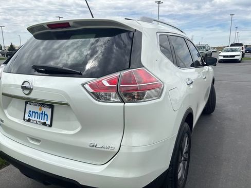 Used 2016 Nissan Rogue SL w/ SL Premium Package AWD/4WD image 27