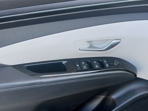 Used 2022 Hyundai Tucson SEL w/ Convenience + Premium Package FWD image 14