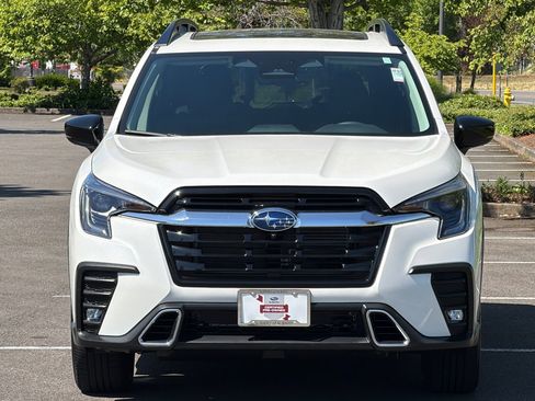 Used 2026 Subaru Ascent Touring AWD/4WD image 9