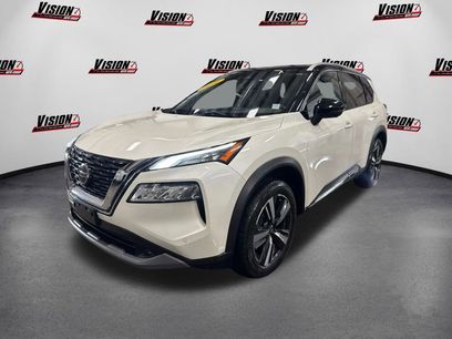 Used 2021 Nissan Rogue SL w/ Premium Package