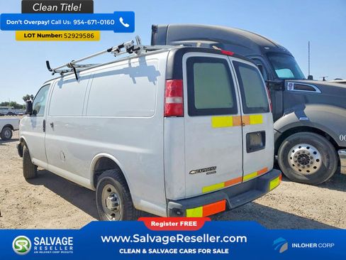 Used 2016 Chevrolet Express 2500 RWD image 3
