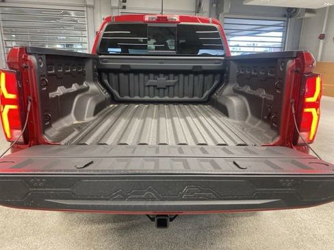New 2026 Chevrolet Colorado ZR2 w/ Technology Package AWD/4WD image 7