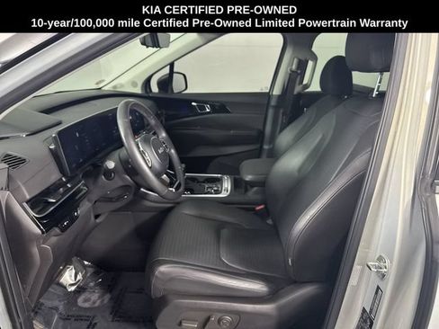 Certified 2025 Kia Carnival SX Prestige FWD image 4