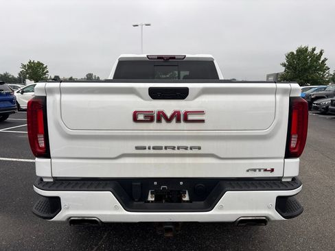 Used 2021 GMC Sierra 1500 AT4 w/ AT4 Value Package AWD/4WD image 10