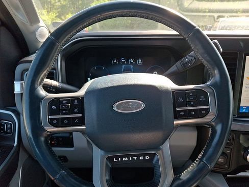 Used 2023 Ford F450 Limited w/ FX4 Off-Road Package AWD/4WD image 20