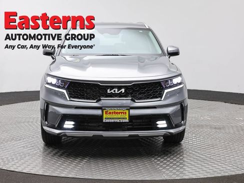 Used 2023 Kia Sorento EX AWD/4WD image 2