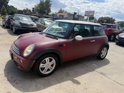 Used 2006 MINI Cooper Hardtop FWD image 1