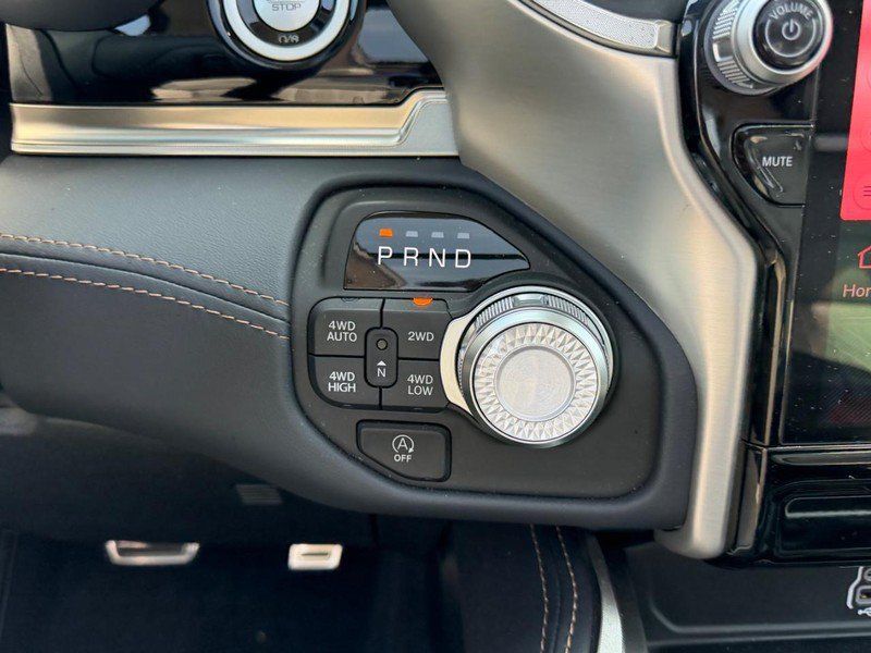Used 2025 RAM 1500 Tungsten AWD/4WD image 16