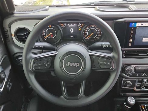 New 2026 Jeep Gladiator Sport AWD/4WD image 19