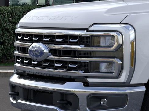 New 2026 Ford F350 Lariat w/ Chrome Package image 17