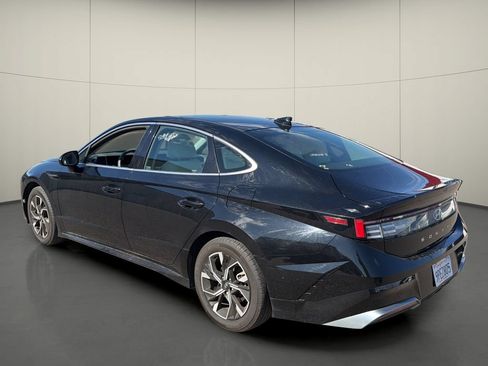 Used 2025 Hyundai Sonata SEL FWD image 5
