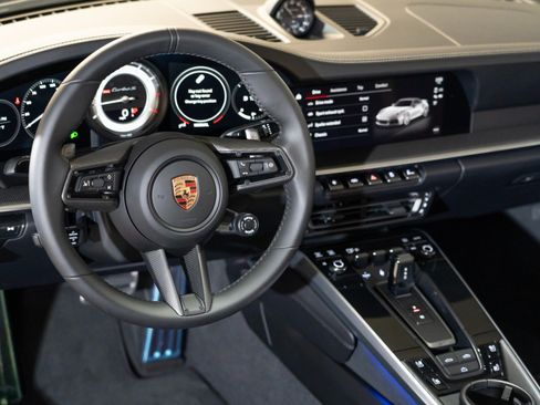 Certified 2025 Porsche 911 Turbo S AWD/4WD image 15