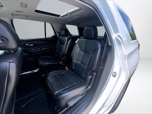 Used 2019 Chevrolet Traverse Premier AWD/4WD image 27