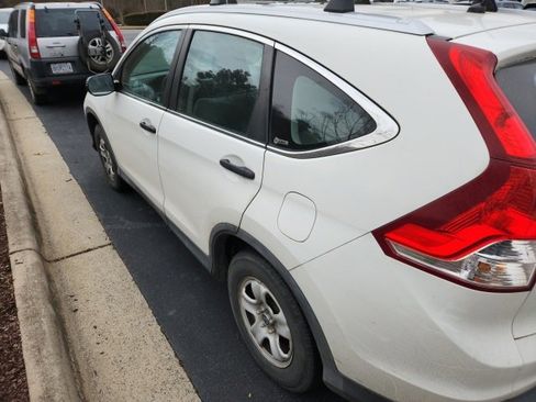 Used 2012 Honda CR-V LX image 9