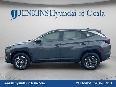 New 2026 Hyundai Tucson Blue SE AWD/4WD image 11